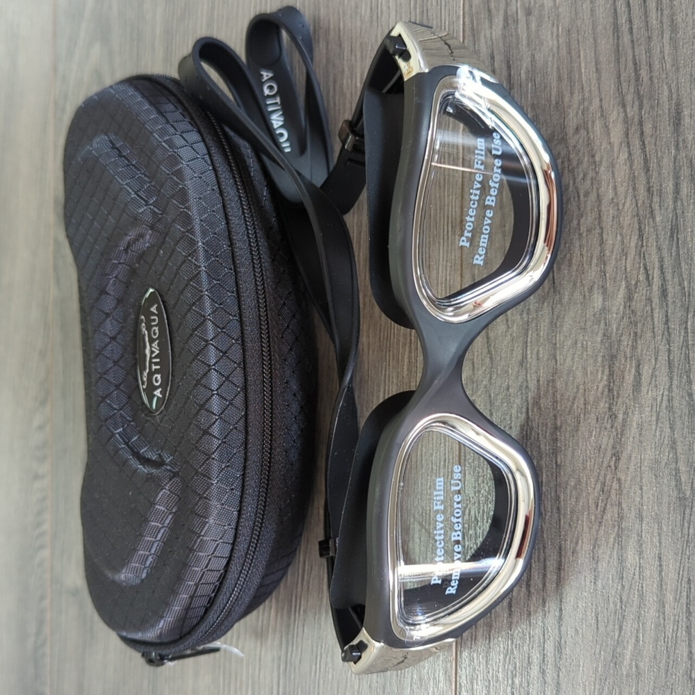 Aqtivaqua Black Swim Goggles with Case